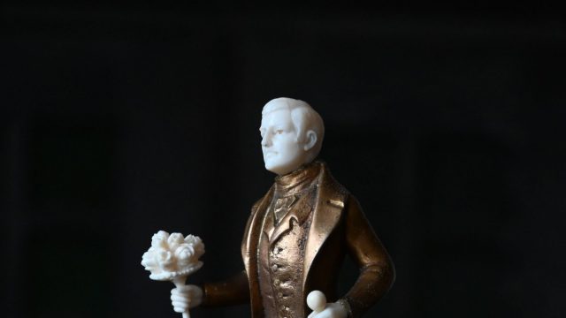 Gentleman von Ferdinand Preiss kleine chryelefantine Skulptur von Ferdinand Preiss